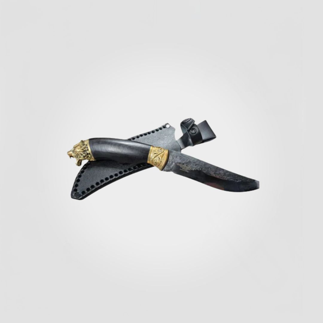 Premium Schaschlikset mit Messer und Axt.